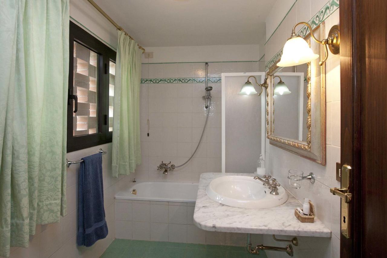 Podere Capitignano ボルゴ・サン・ロレンツォ 部屋 写真